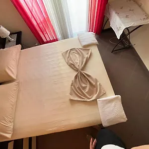Buneci Tirana
